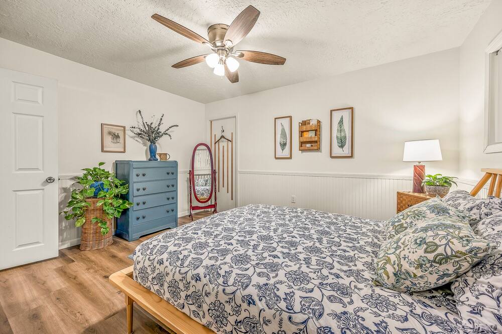 Photo of Bedroom in Longview