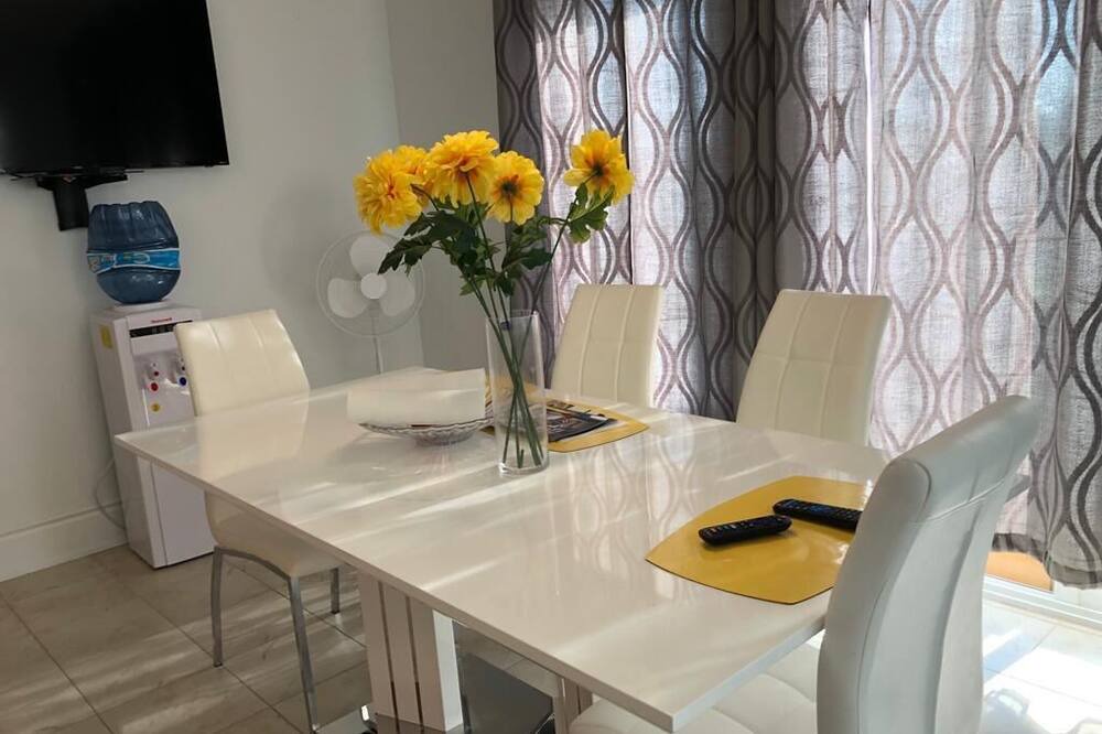 Photo of Kitchen in Thorold