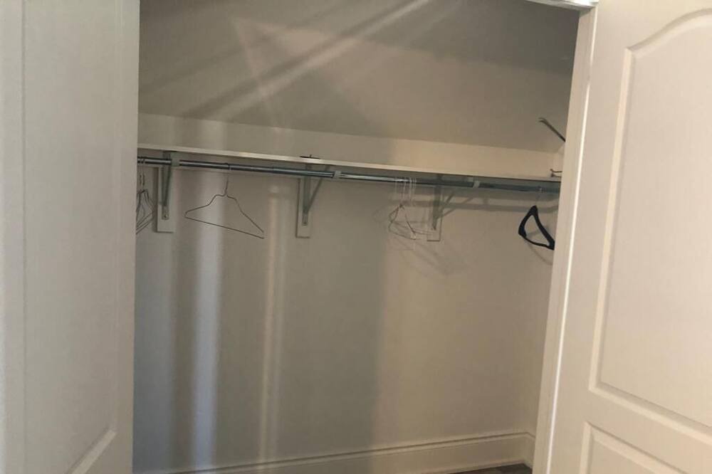 Photo of Bedroom in Thorold