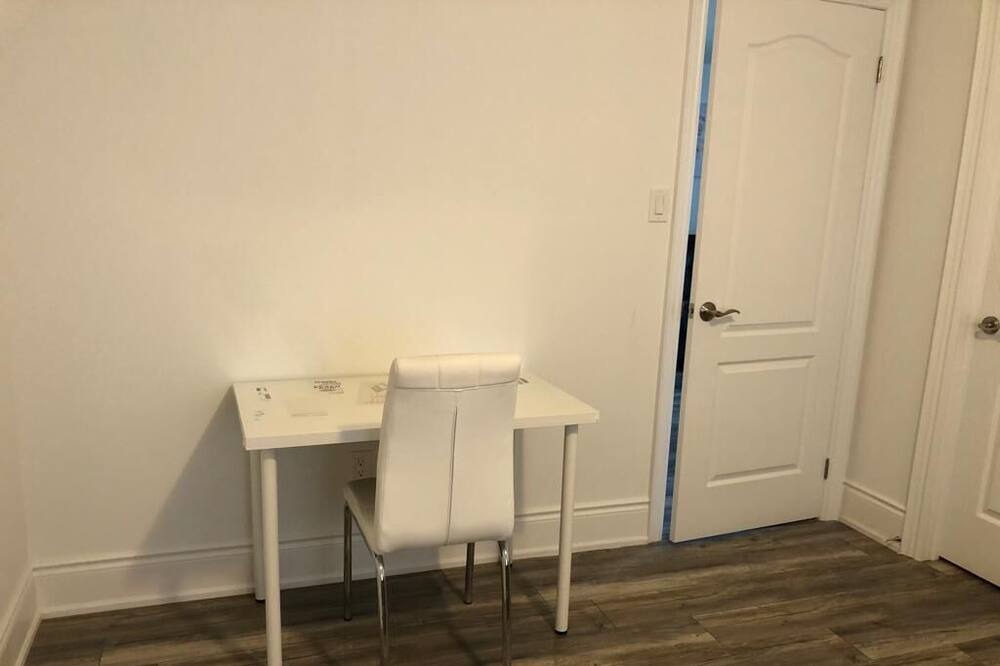 Photo of Bedroom in Thorold