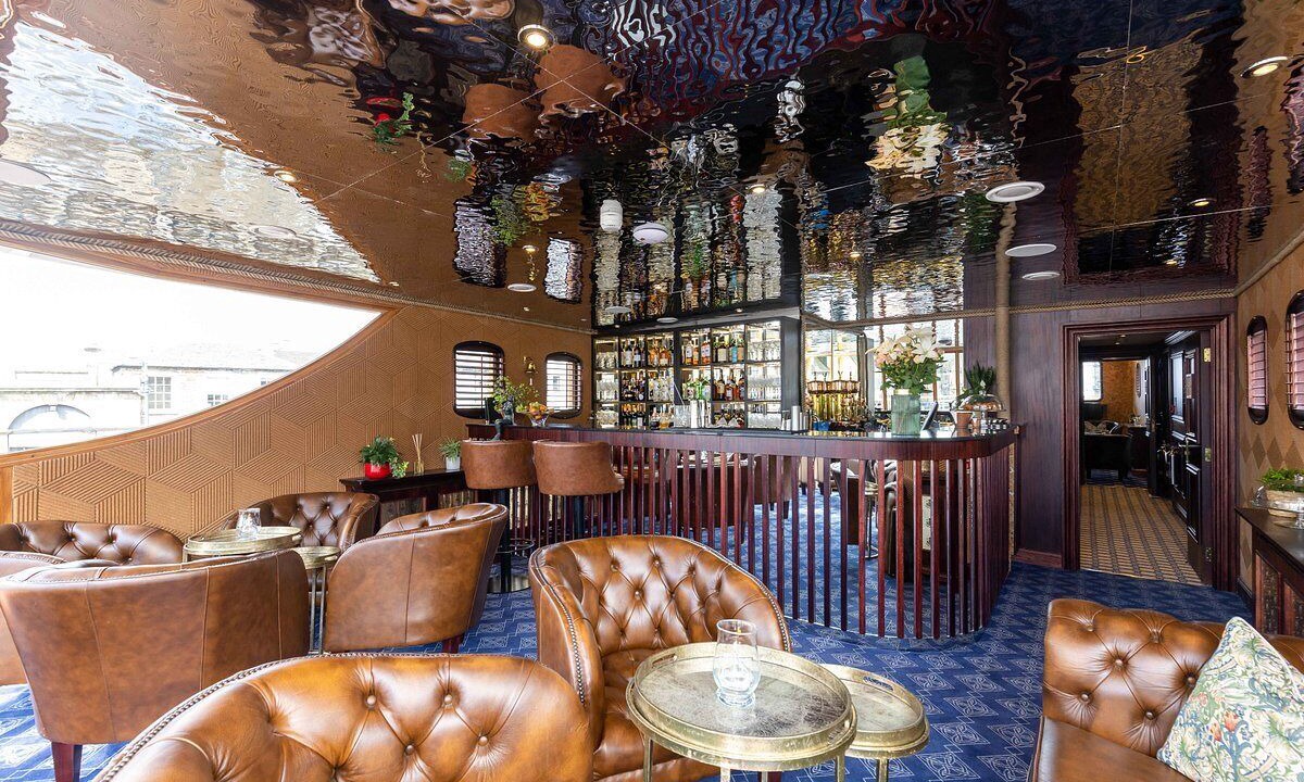 Photo of Others in Leith