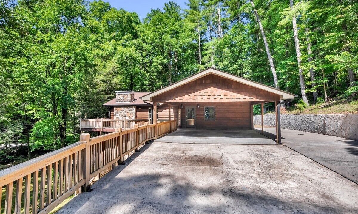 Photo of Outdoor in Walnut Mountain