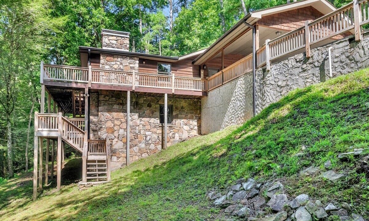 Photo of Outdoor in Walnut Mountain