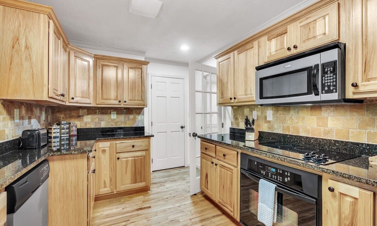 Photo of Kitchen in Walnut Mountain
