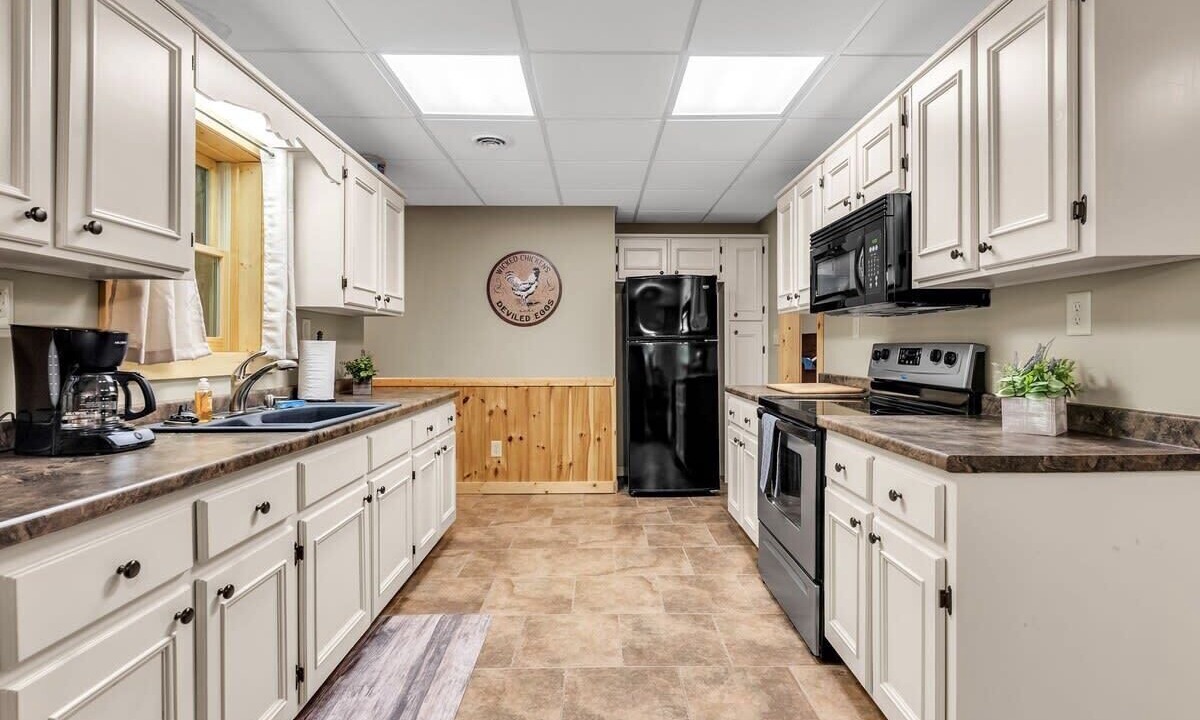 Photo of Kitchen in Walnut Mountain