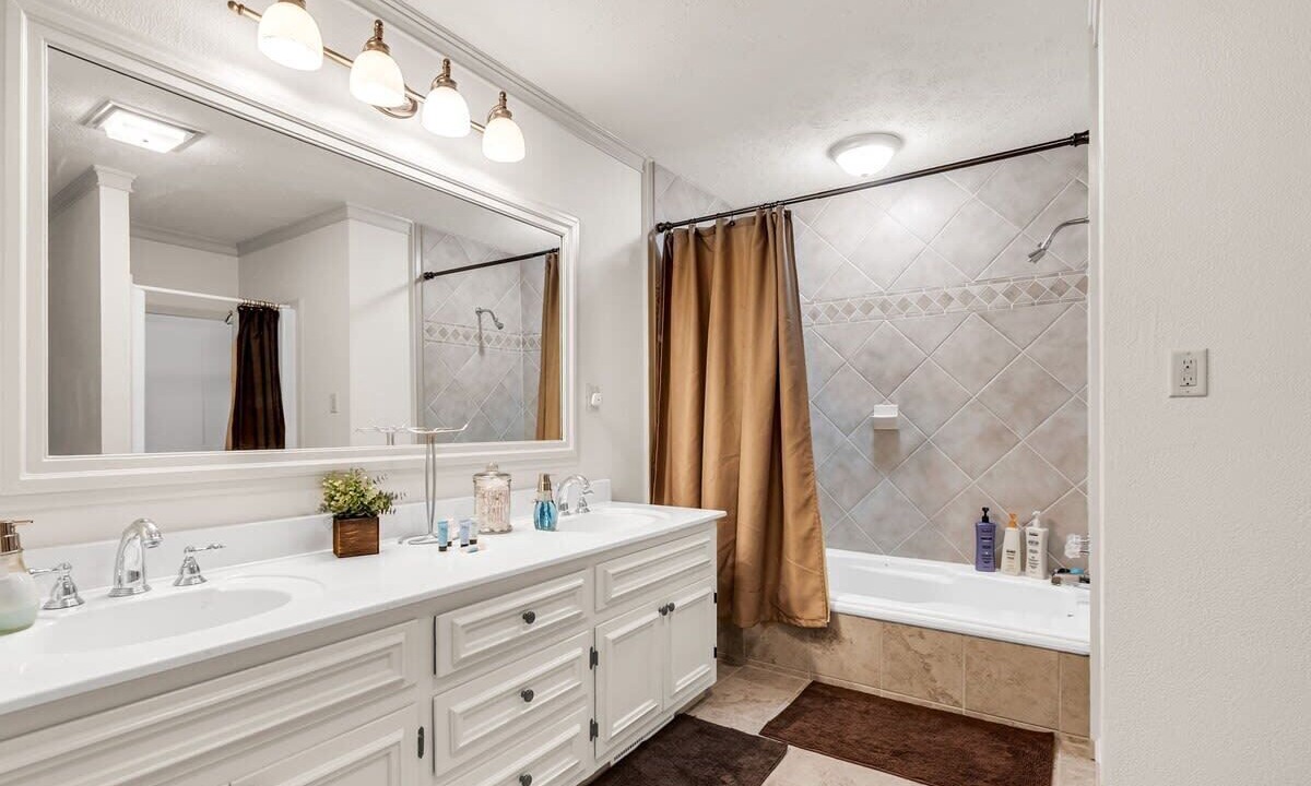 Photo of Others in Walnut Mountain