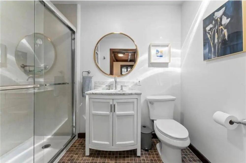 Photo of Bathroom in Mount Pocono