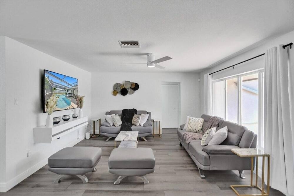 Photo of Bedroom in Central Corals