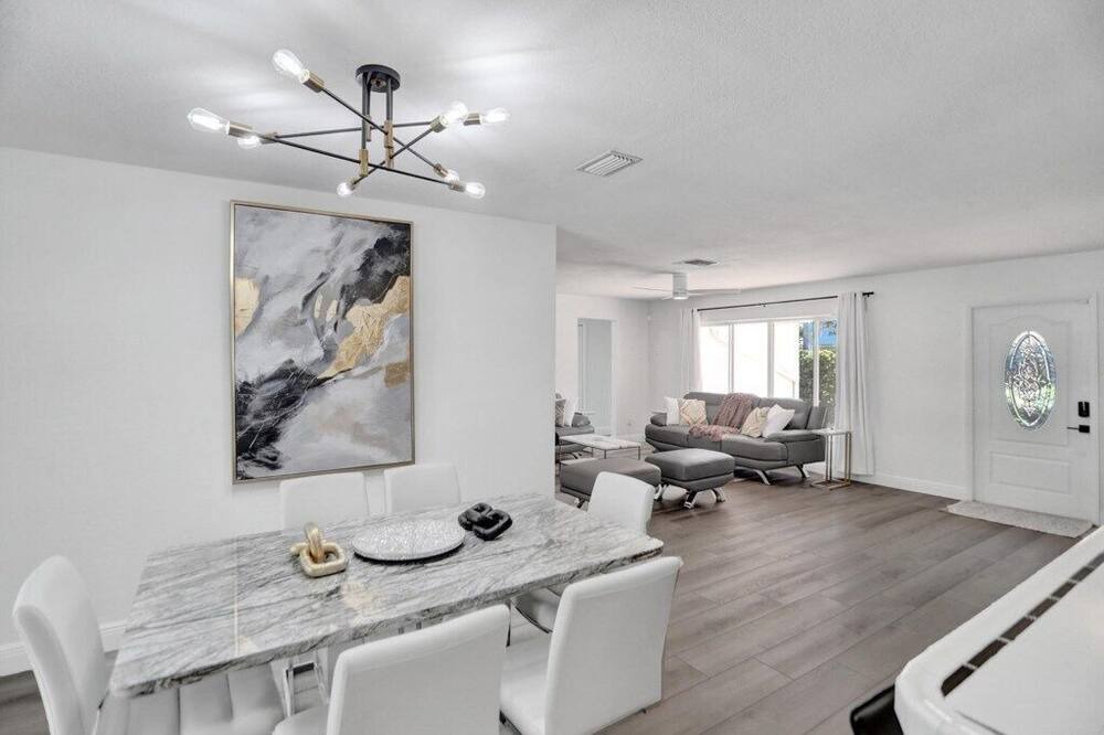 Photo of Bedroom in Central Corals