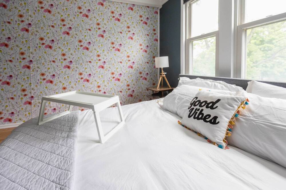 Photo of Bedroom in Lindenwood Park