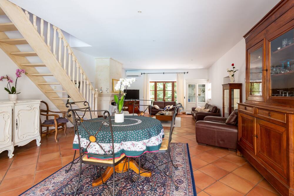 Photo of Livingroom in Le Pontet