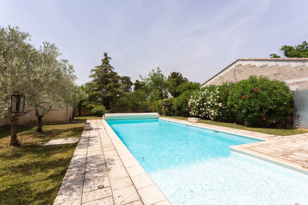 Photo of Outdoor in Le Pontet