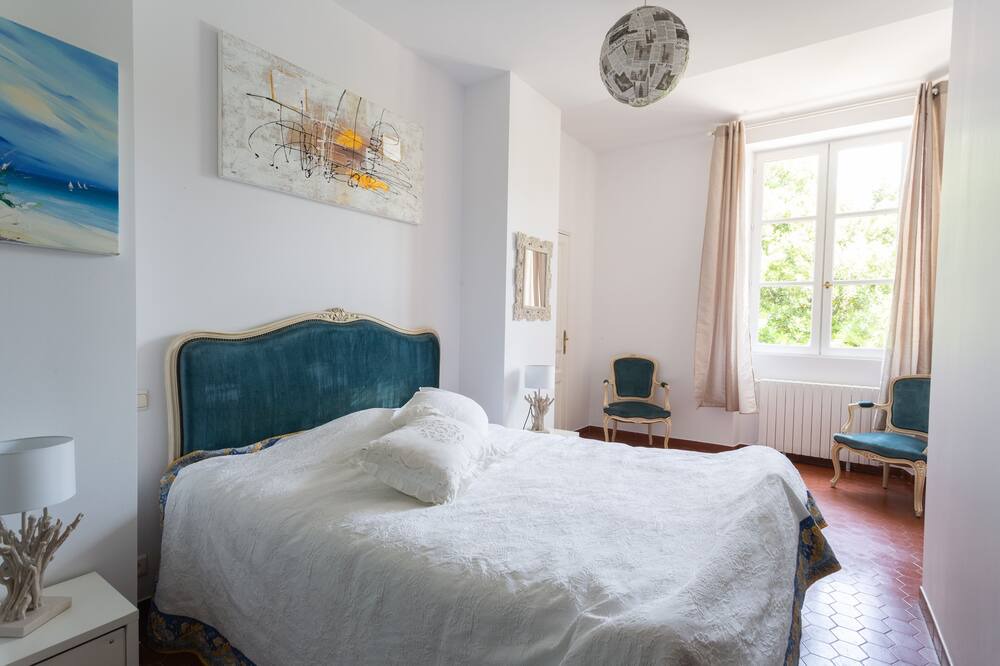 Photo of Bedroom in Le Pontet
