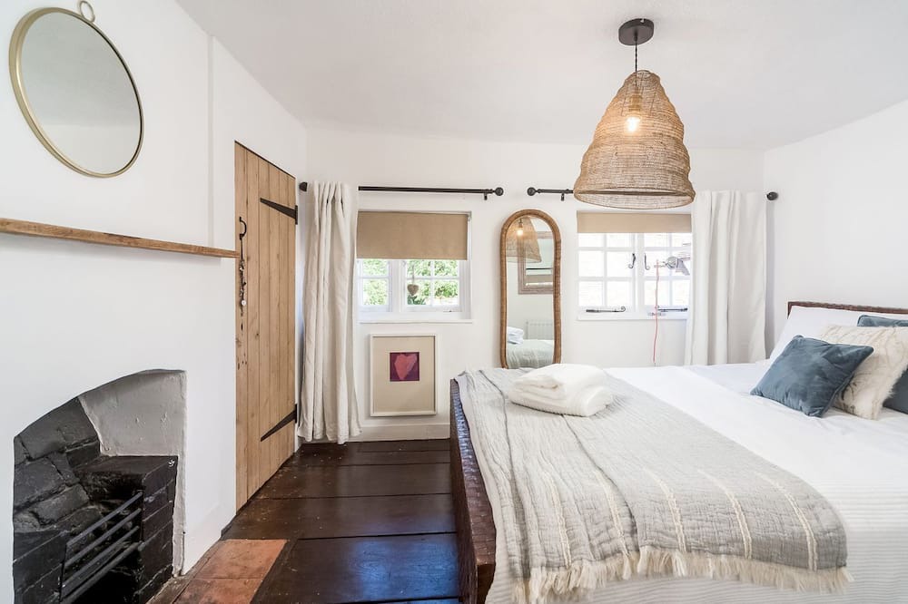 Photo of Bedroom in Kineton