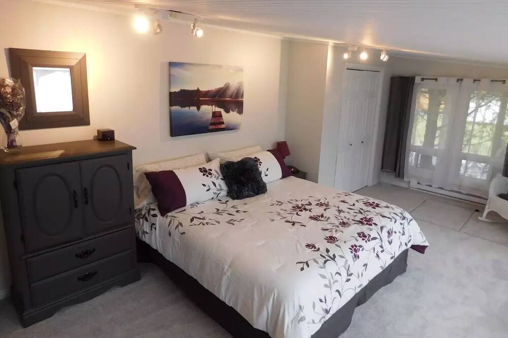 Photo of Bedroom in Bobcaygeon