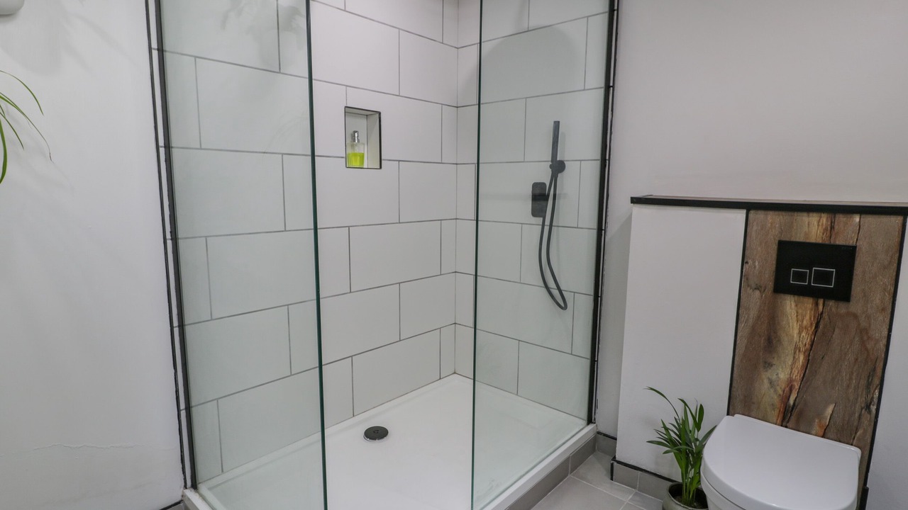 Photo of Bathroom in Pen-y-sarn