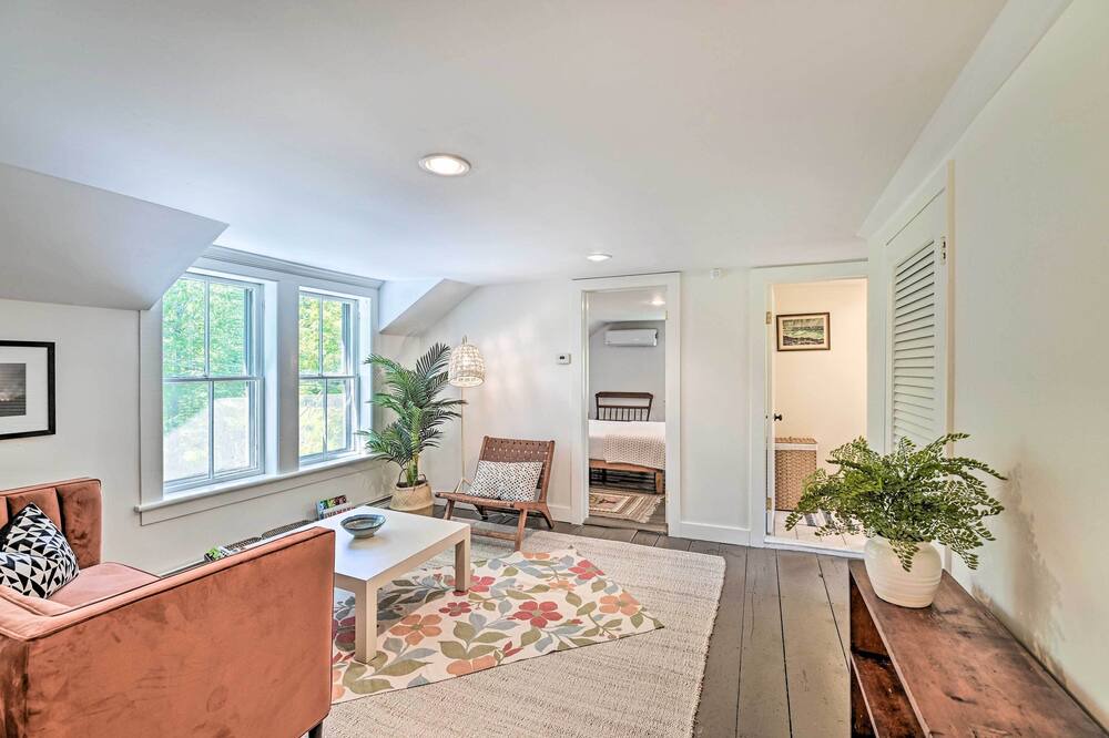 Photo of Bedroom in Canaan
