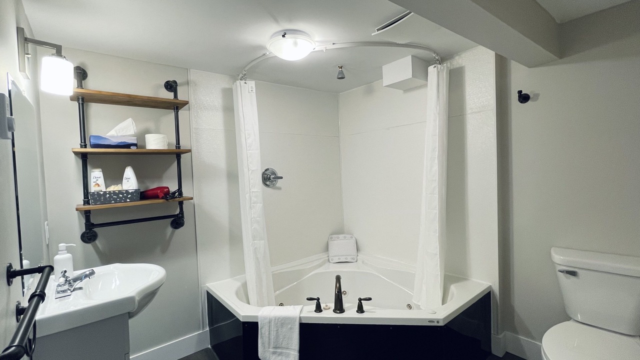 Photo of Bathroom in St. Vincent's-St. Stephen's-Peter's River