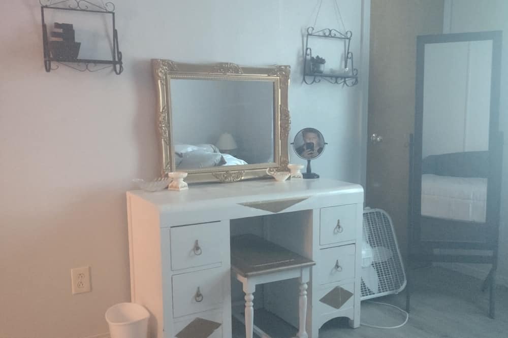 Photo of Bedroom in Springhill