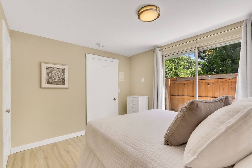Photo of Bedroom in Tarpon River