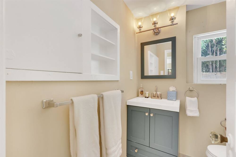 Photo of Bathroom in Tarpon River