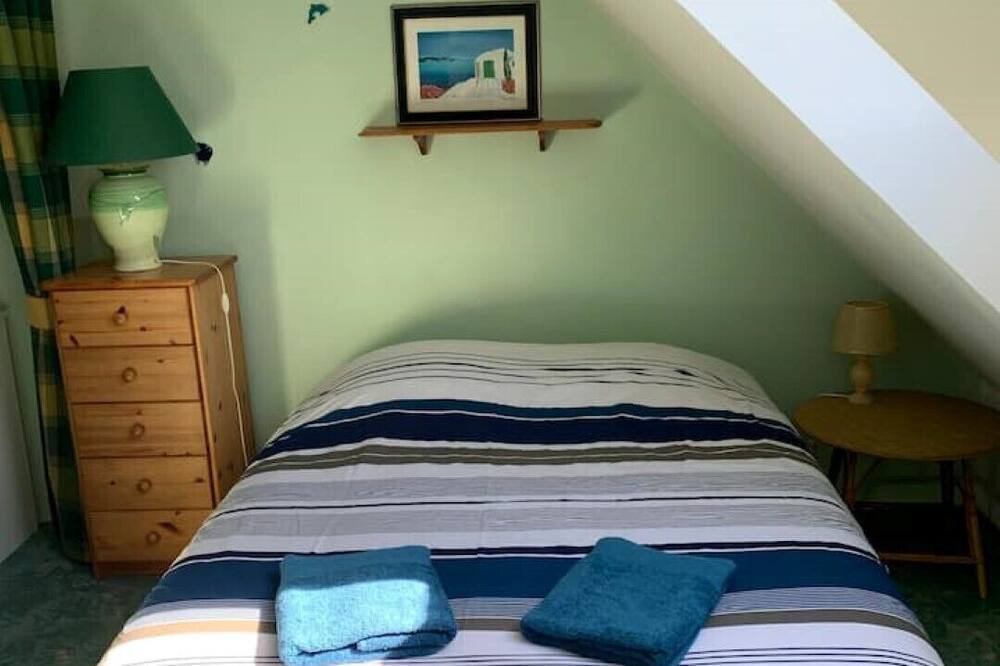 Photo of Bedroom in Roscanvel