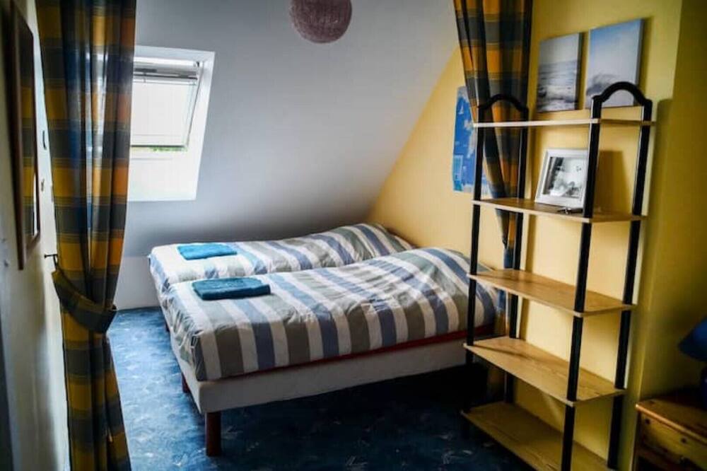 Photo of Bedroom in Roscanvel
