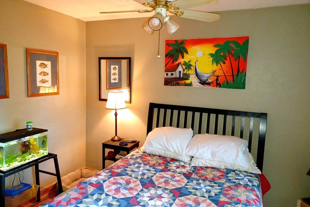 Photo of Bedroom in Felton