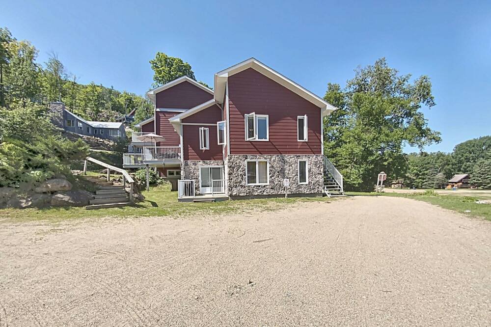 Photo of Outdoor in Mont Ste. Marie