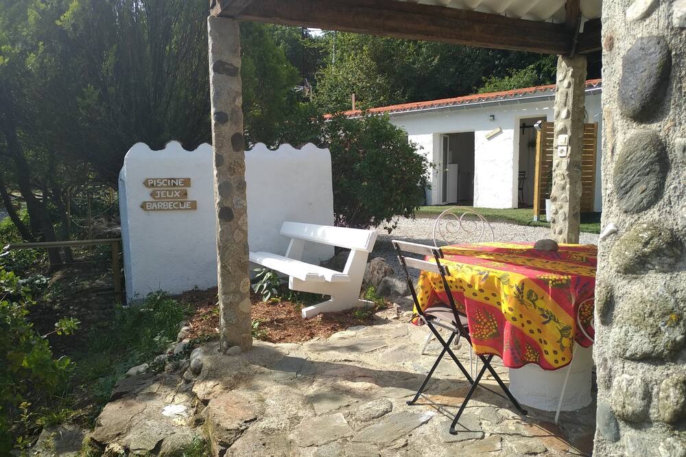 Photo of Outdoor in Oms