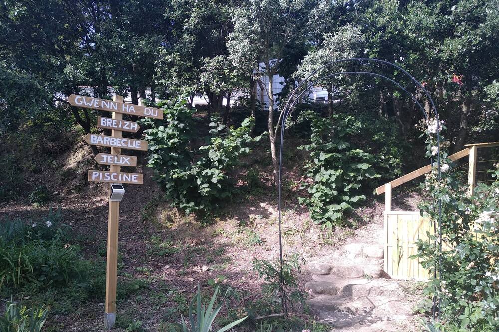 Photo of Outdoor in Oms