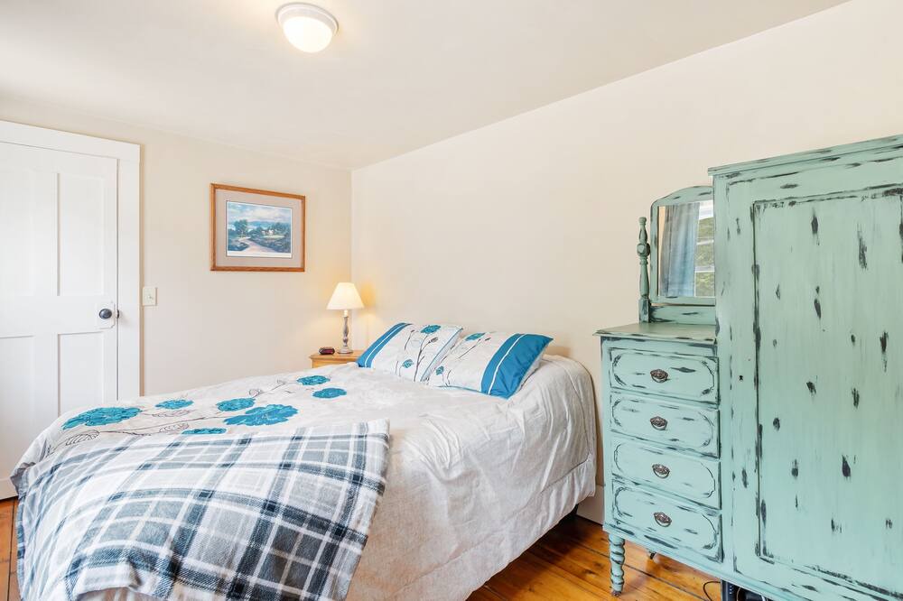 Photo of Bedroom in Alexandria