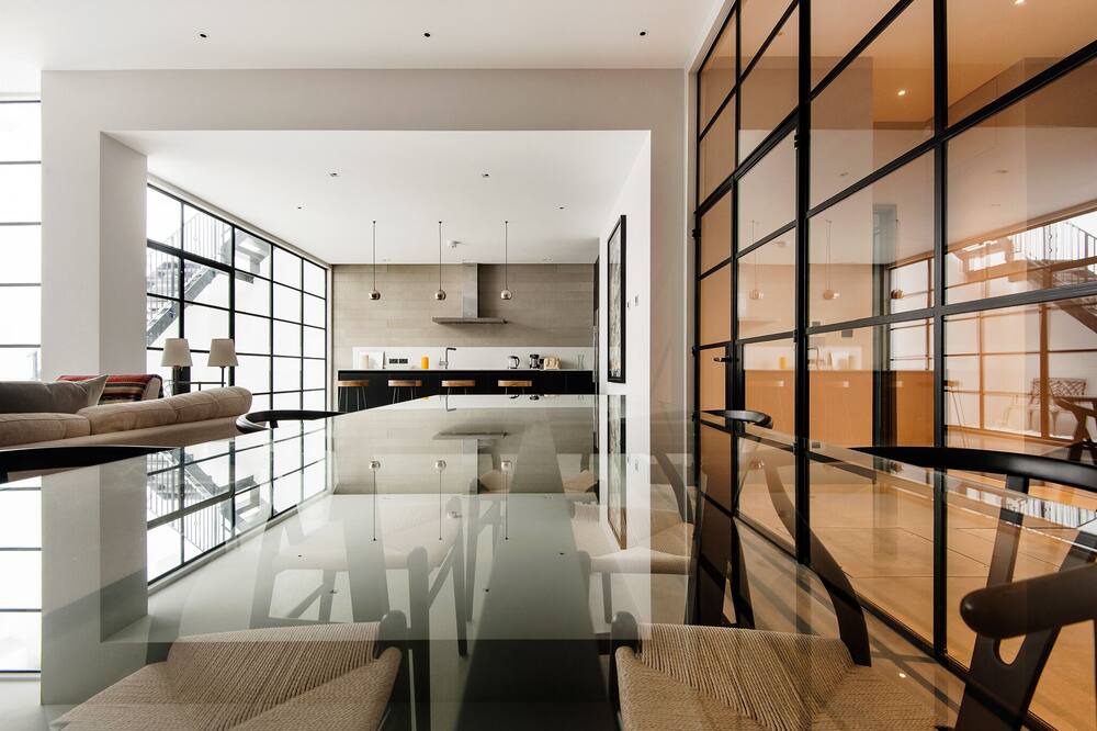 Photo of Kitchen in Courtfield