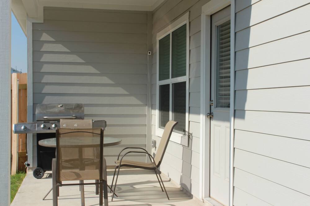 Photo of Patio Balcony in Stony Ridge North