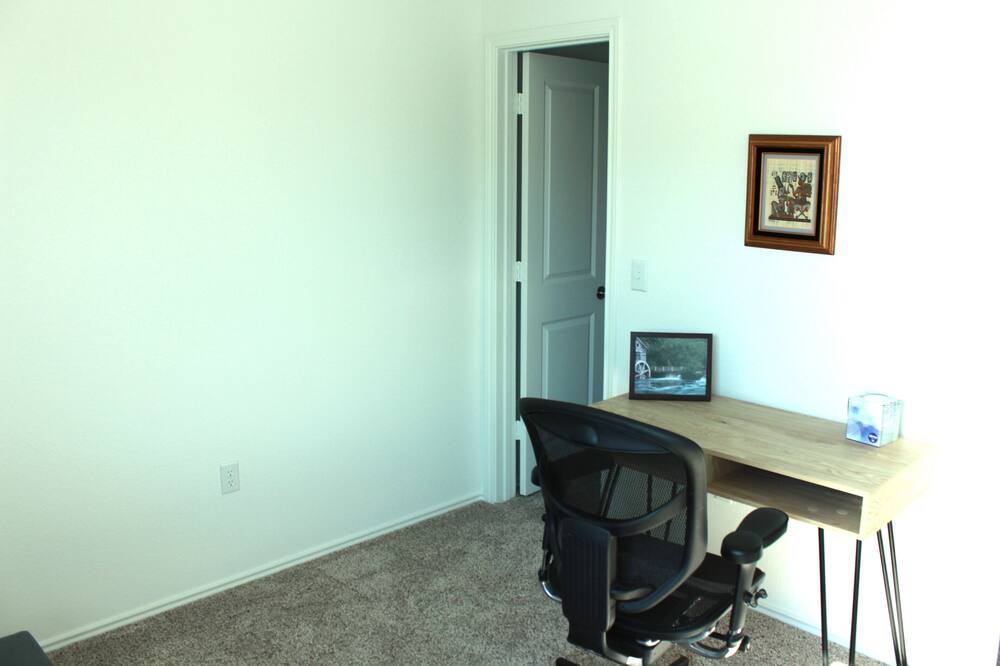 Photo of Bedroom in Stony Ridge North