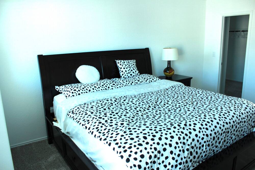 Photo of Bedroom in Stony Ridge North