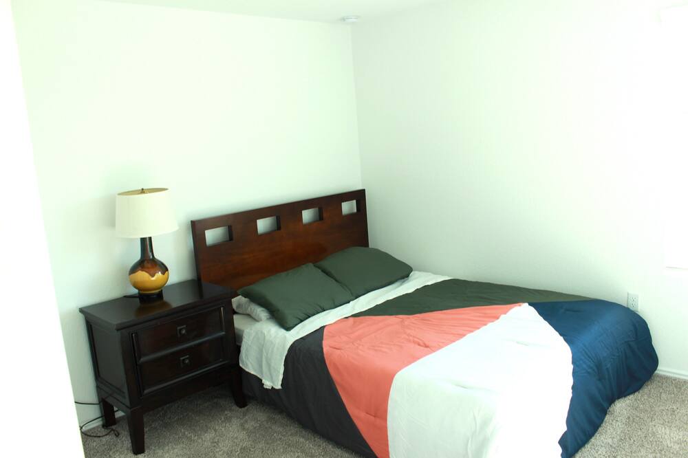 Photo of Bedroom in Stony Ridge North