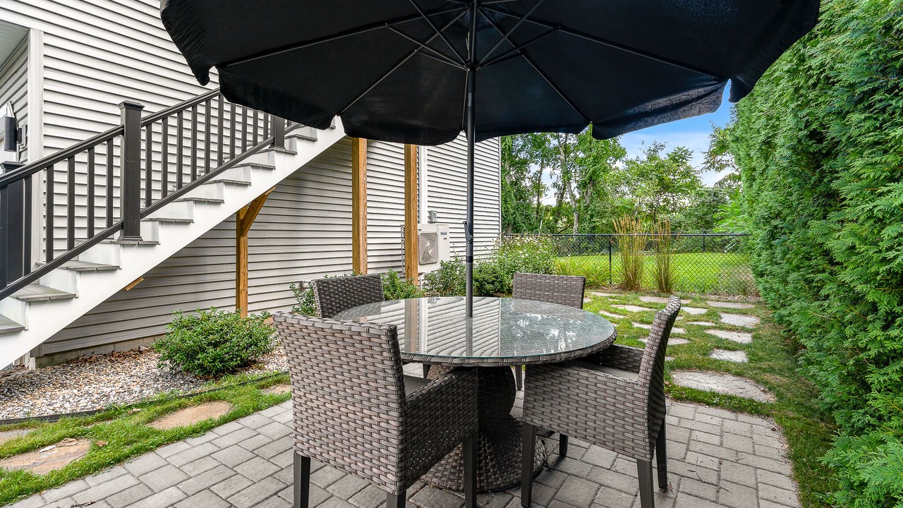 Photo of Outdoor in Easthampton