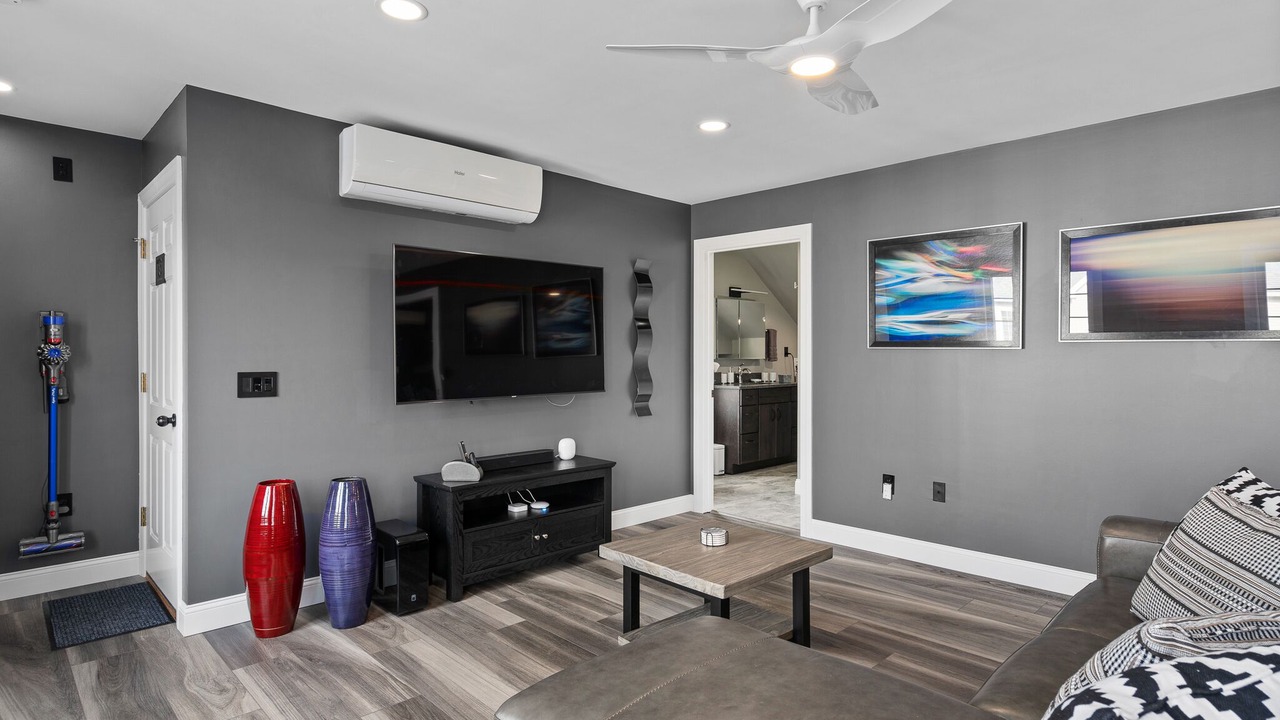 Photo of Others in Easthampton