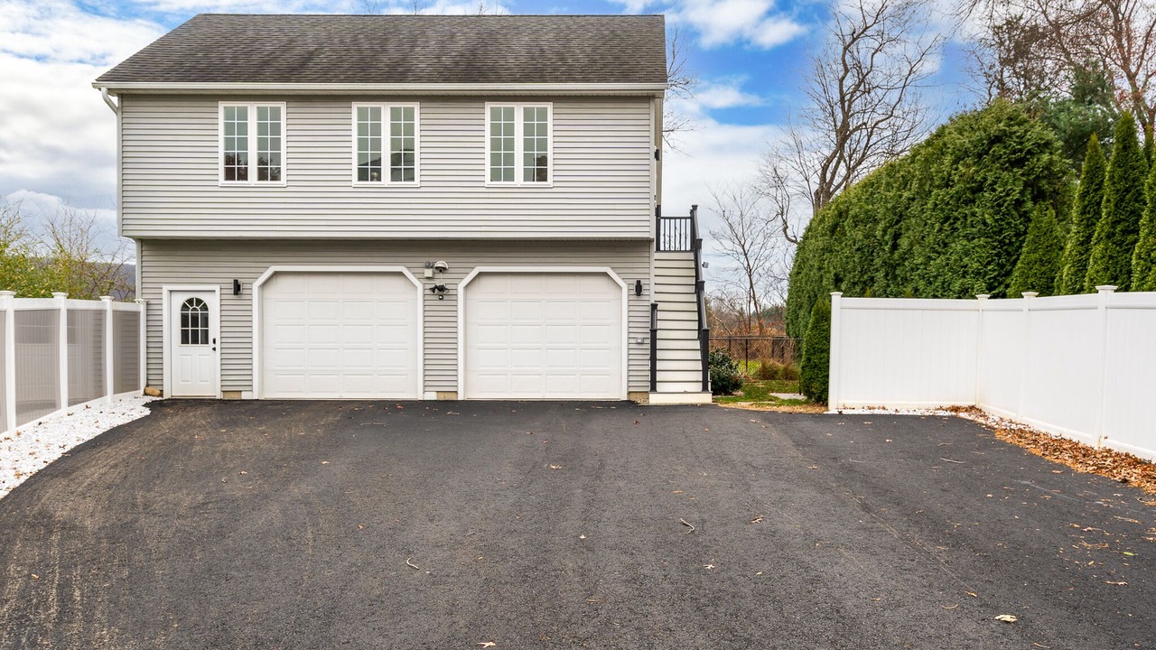 Photo of Outdoor in Easthampton