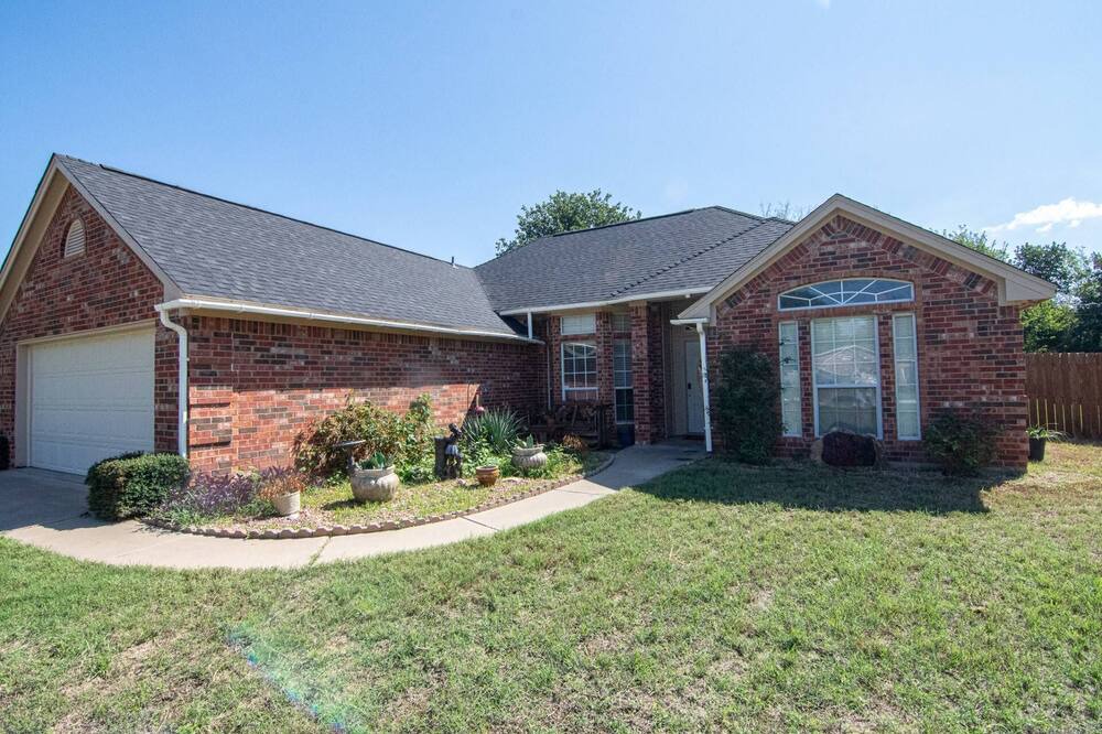 Photo of Outdoor in Springtown