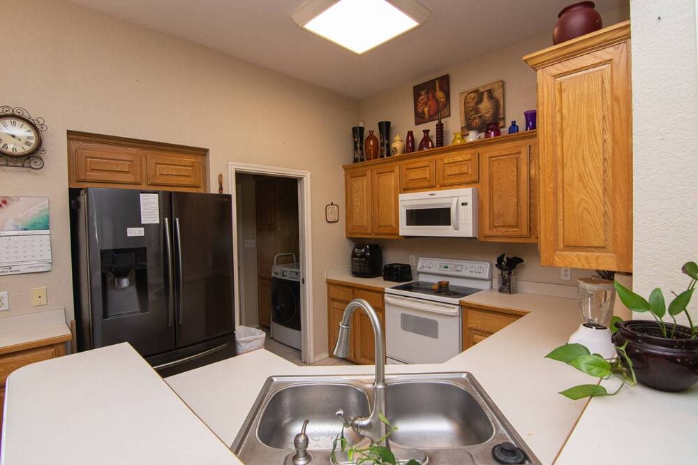 Photo of Bedroom in Springtown