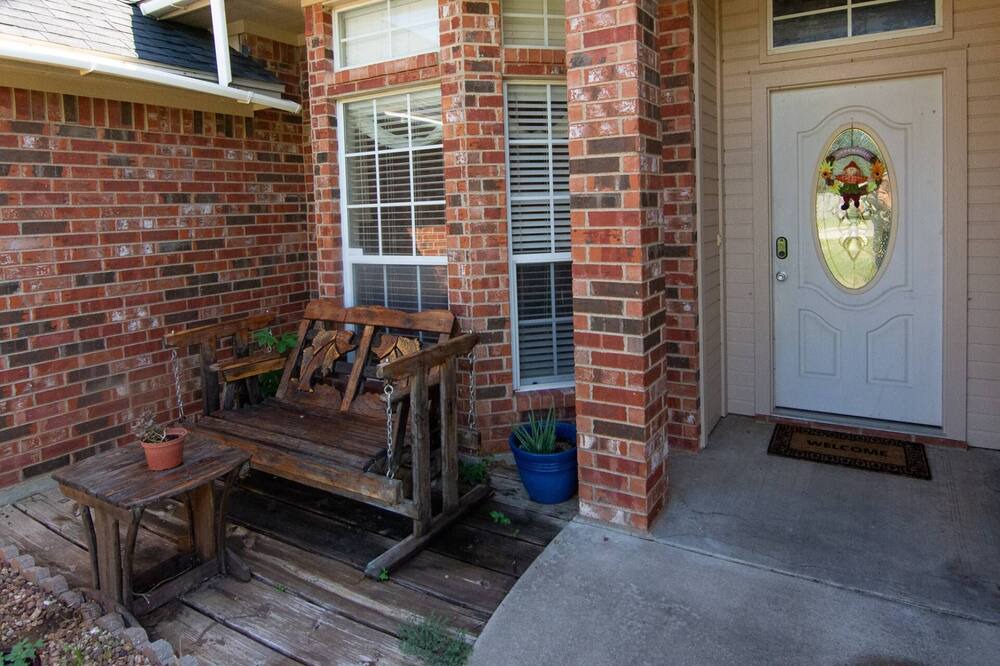 Photo of Others in Springtown