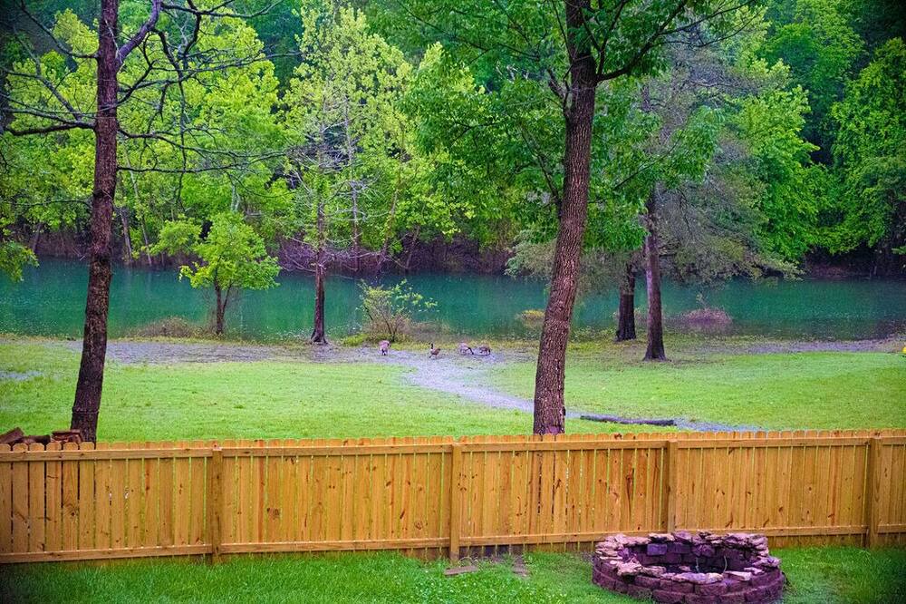 Photo of Others in Branson West
