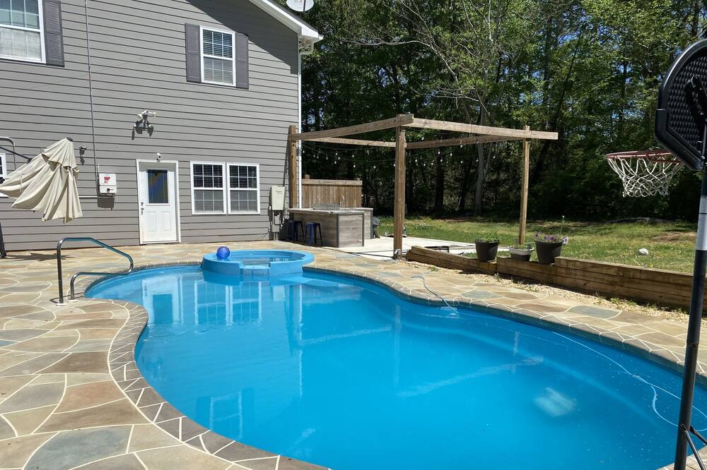 Photo of Outdoor in McDonough