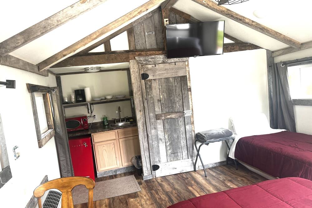Photo of Bedroom in Lansing