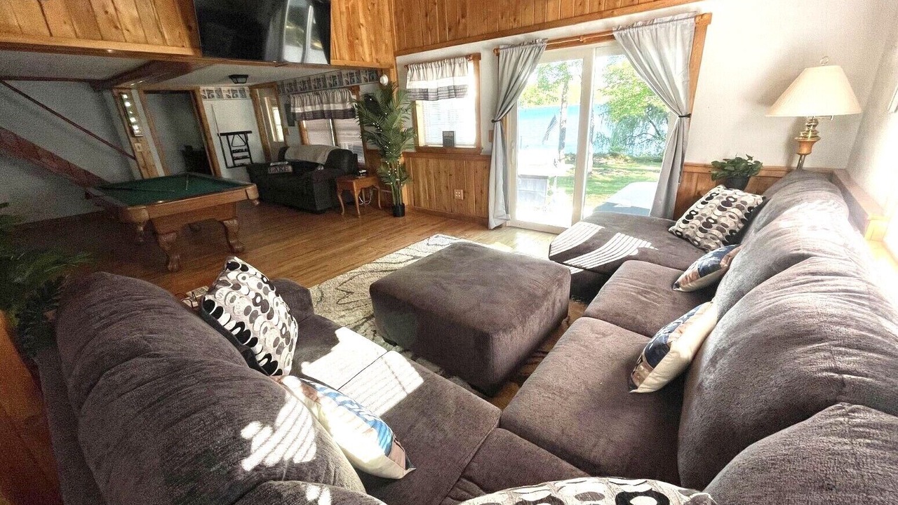 Photo of Others in New Limerick