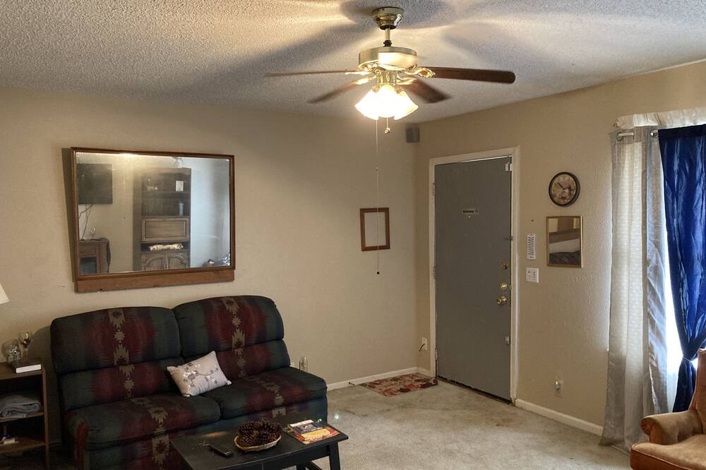 Photo of Livingroom in Wichita Falls