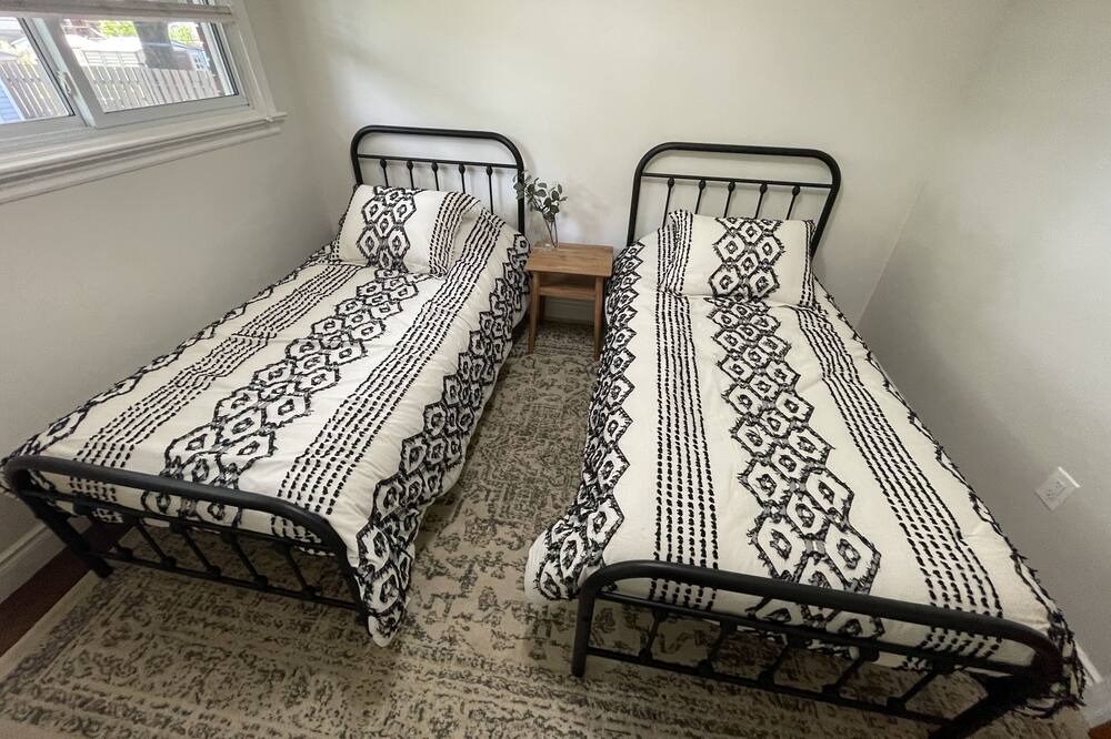 Photo of Bedroom in Hamilton