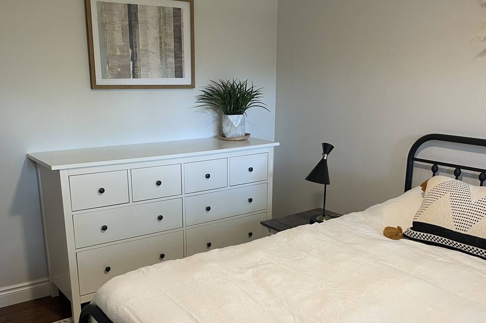 Photo of Bedroom in Hamilton